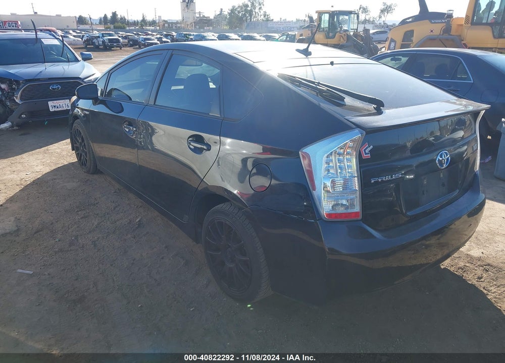 2011 TOYOTA PRIUS VIN: JTDKN3DU0B5326475