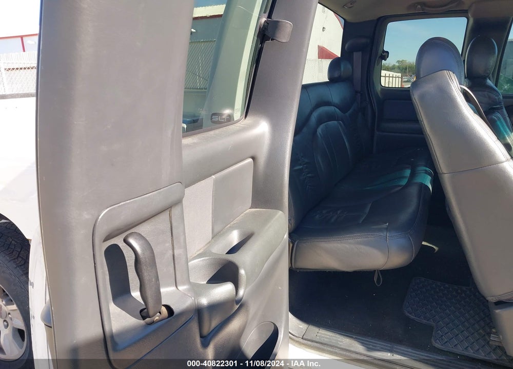 2000 GMC SIERRA 1500 SLE VIN: 2GTEK19T7Y1324825