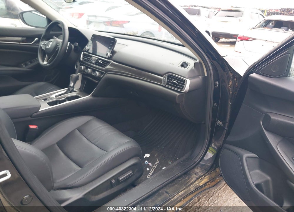 2022 HONDA ACCORD VIN: 1HGCV1F44NA054547