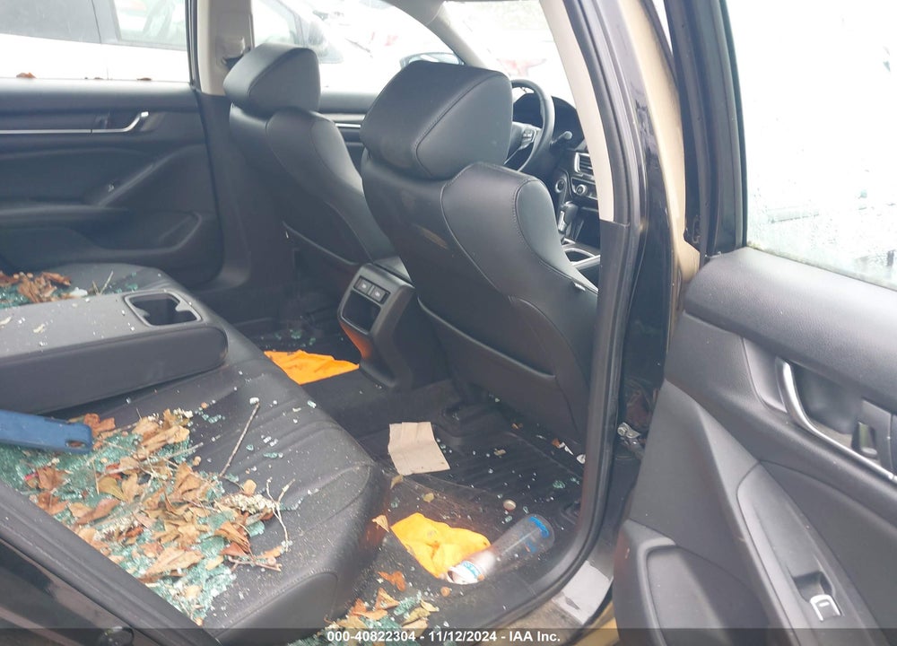 2022 HONDA ACCORD VIN: 1HGCV1F44NA054547