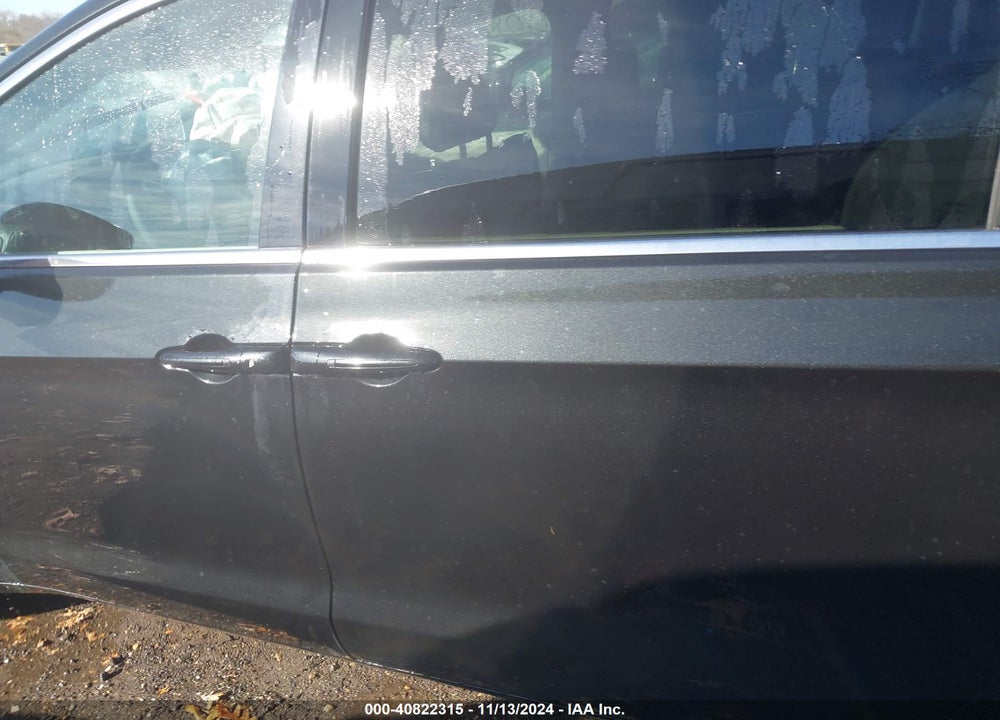 2022 CHRYSLER PACIFICA TOURING L VIN: 2C4RC1BG2NR195983
