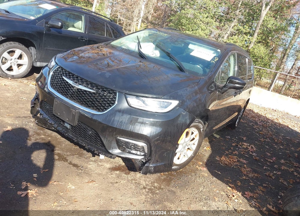 2022 CHRYSLER PACIFICA TOURING L VIN: 2C4RC1BG2NR195983