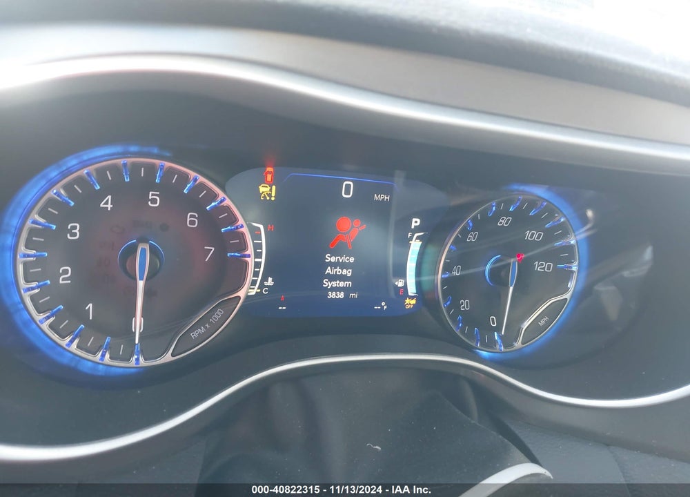 2022 CHRYSLER PACIFICA TOURING L VIN: 2C4RC1BG2NR195983