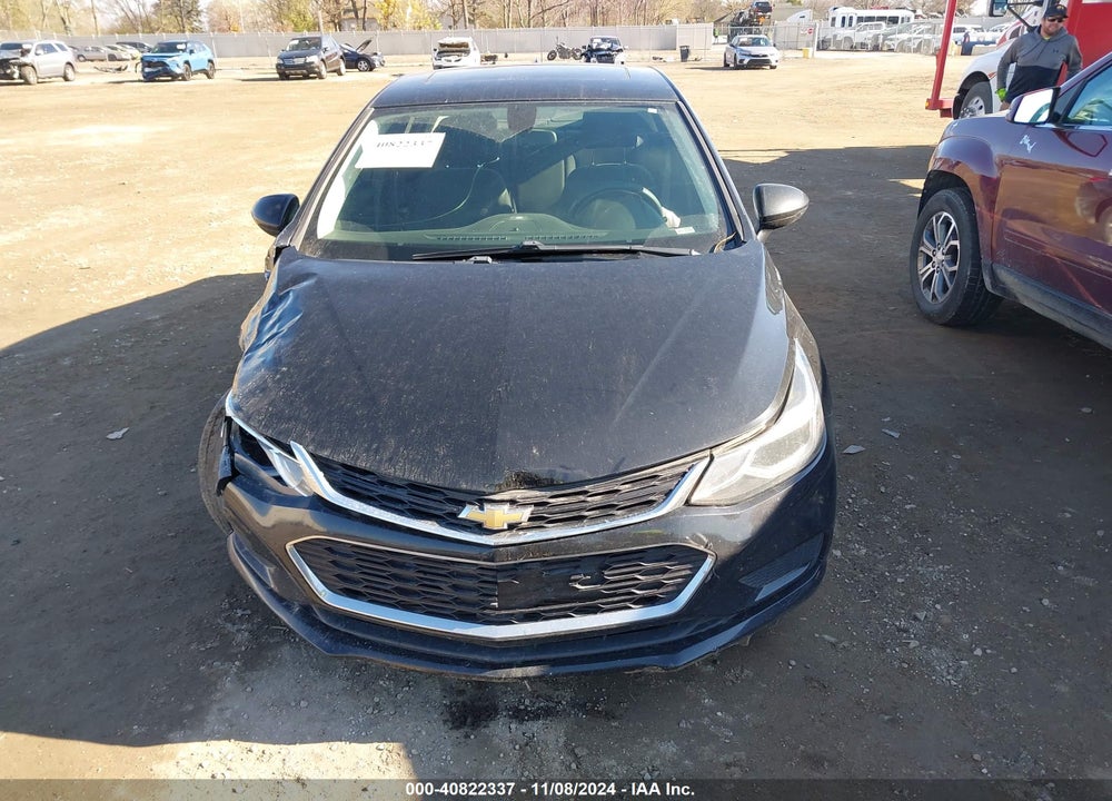 2017 CHEVROLET CRUZE LT AUTO VIN: 1G1BE5SMXH7184592