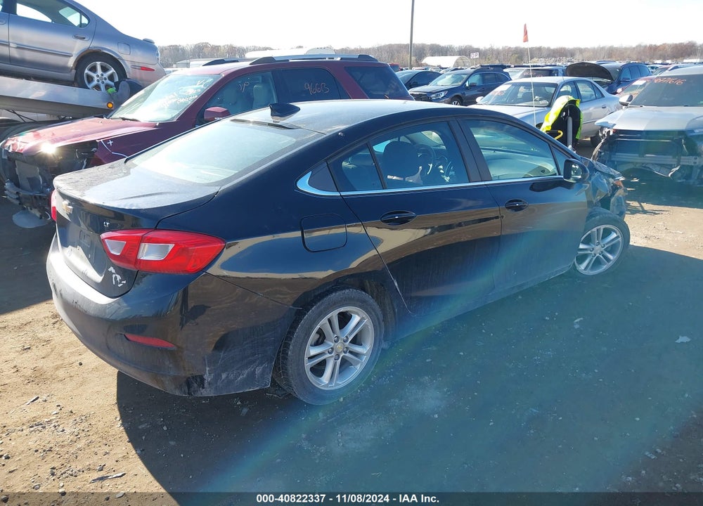 2017 CHEVROLET CRUZE LT AUTO VIN: 1G1BE5SMXH7184592