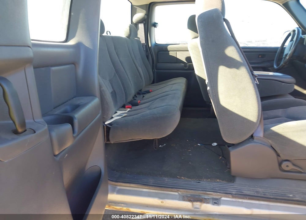 2004 CHEVROLET SILVERADO 1500 LS VIN: 1GCEK19T54E223551