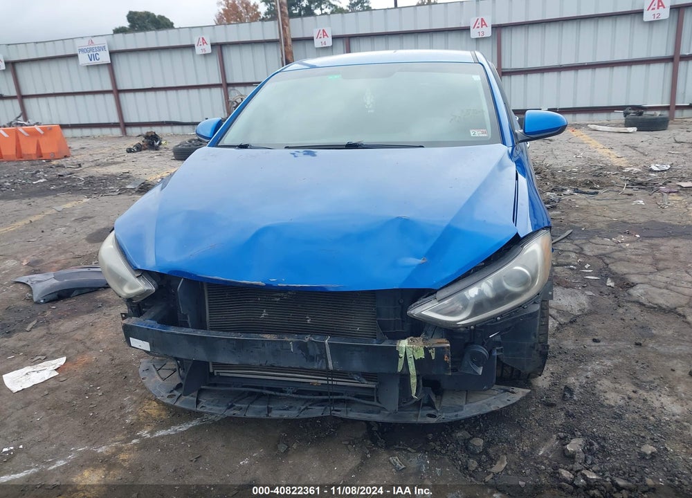 2018 HYUNDAI ELANTRA SEL VIN: 5NPD84LFXJH372354