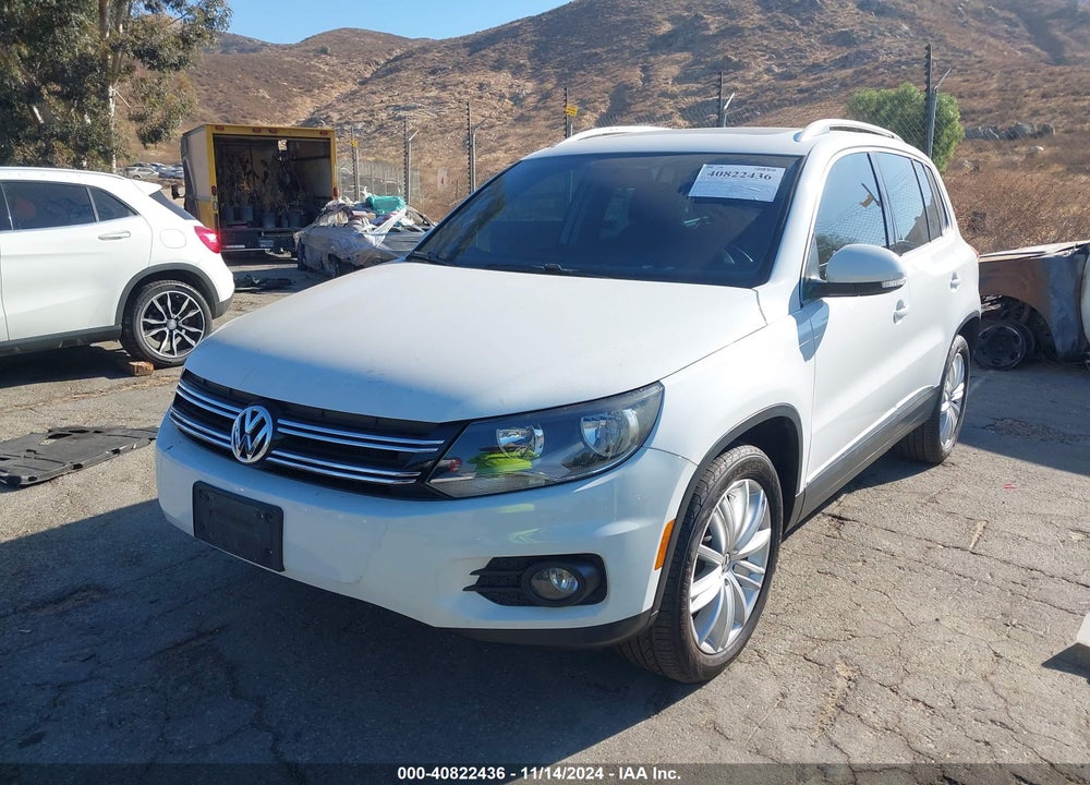 2015 VOLKSWAGEN TIGUAN SEL VIN: WVGAV7AX1FW520946