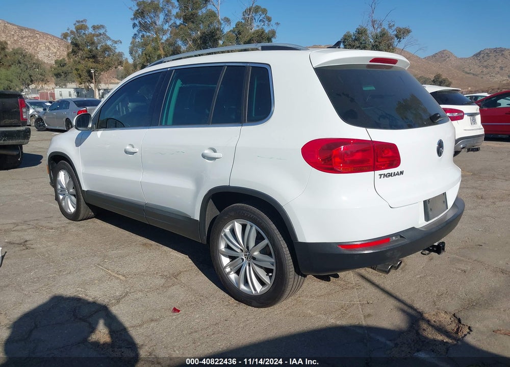 2015 VOLKSWAGEN TIGUAN SEL VIN: WVGAV7AX1FW520946