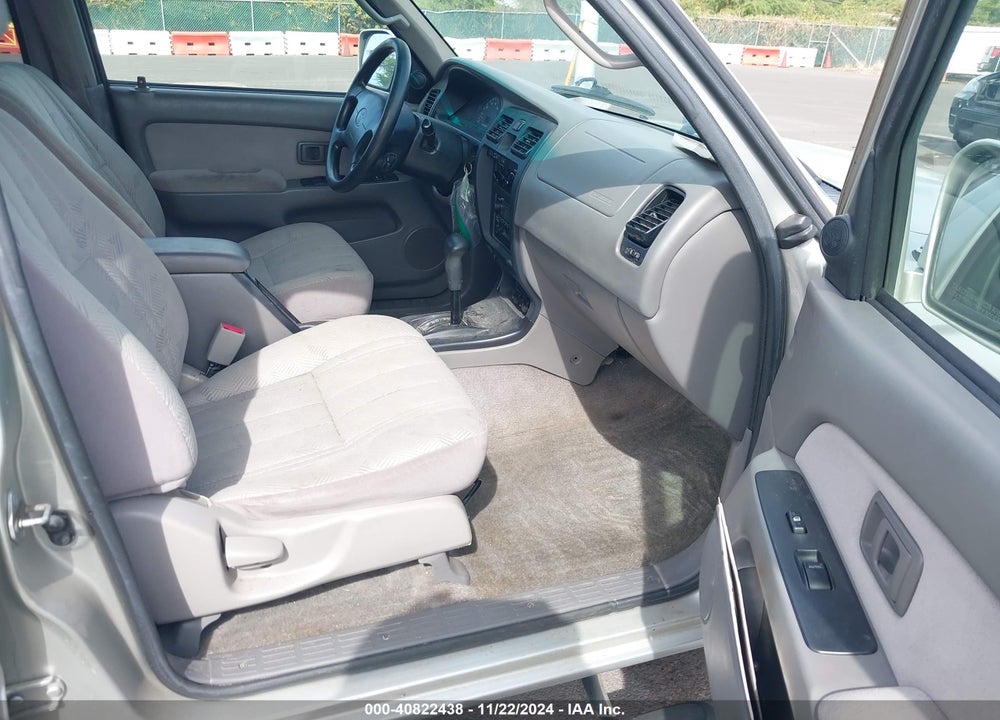 2002 TOYOTA 4RUNNER SR5 V6 VIN: JT3GN86R920234536