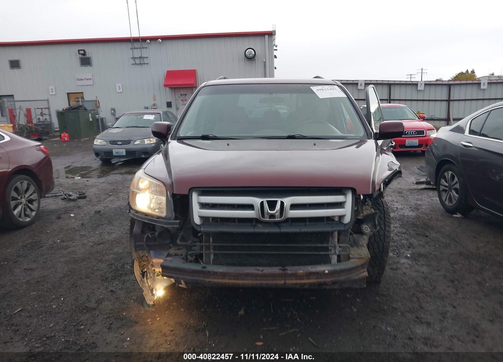 2007 HONDA PILOT EX VIN: 2HKYF184X7H502865