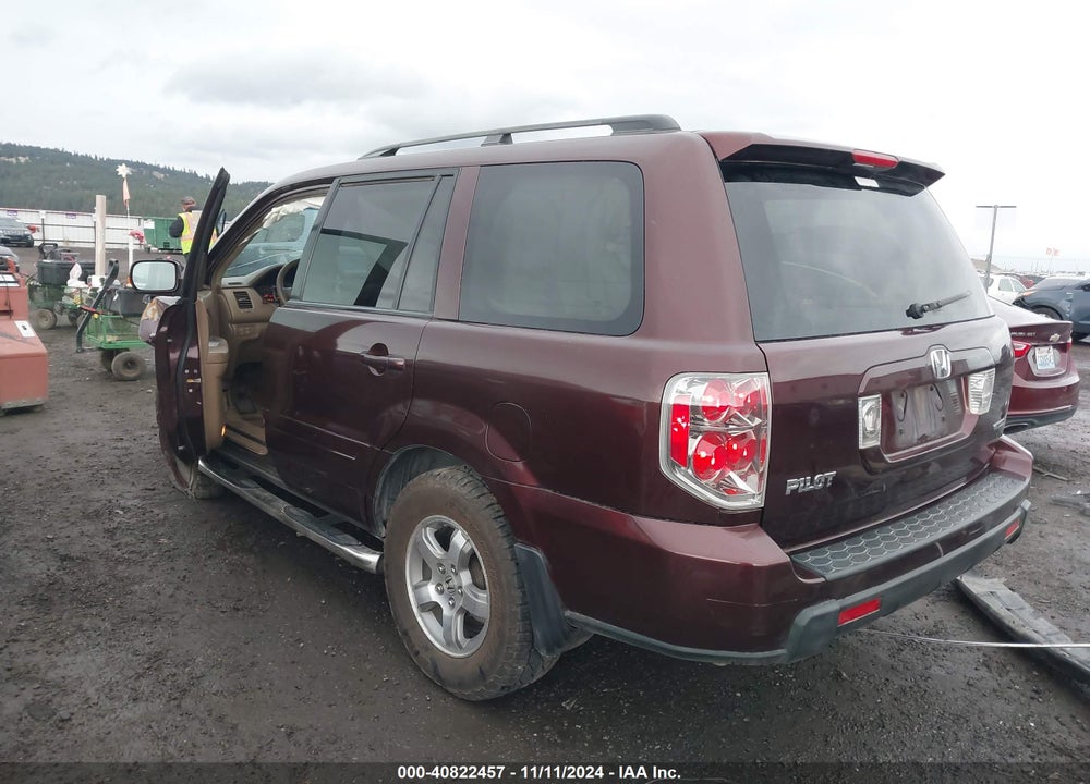 2007 HONDA PILOT EX VIN: 2HKYF184X7H502865