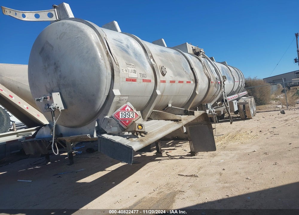 2016 DRAGON ESP LTD TANK SEMI TRAILER VIN: 1UNST442XGS151069