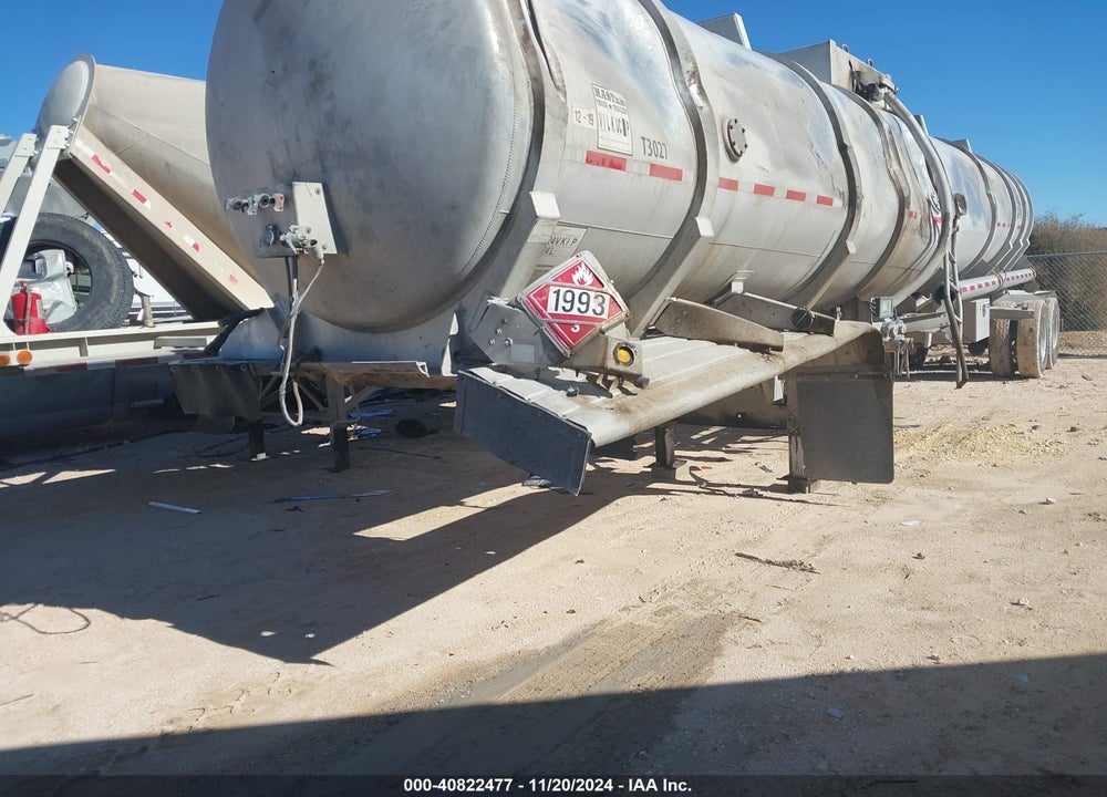 2016 DRAGON ESP LTD TANK SEMI TRAILER VIN: 1UNST442XGS151069