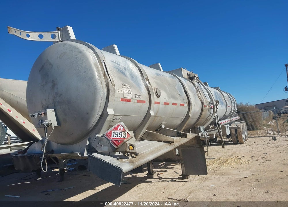 2016 DRAGON ESP LTD TANK SEMI TRAILER VIN: 1UNST442XGS151069