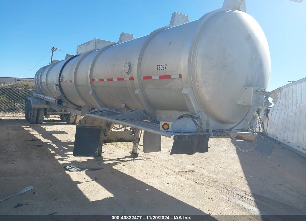2016 DRAGON ESP LTD TANK SEMI TRAILER VIN: 1UNST442XGS151069
