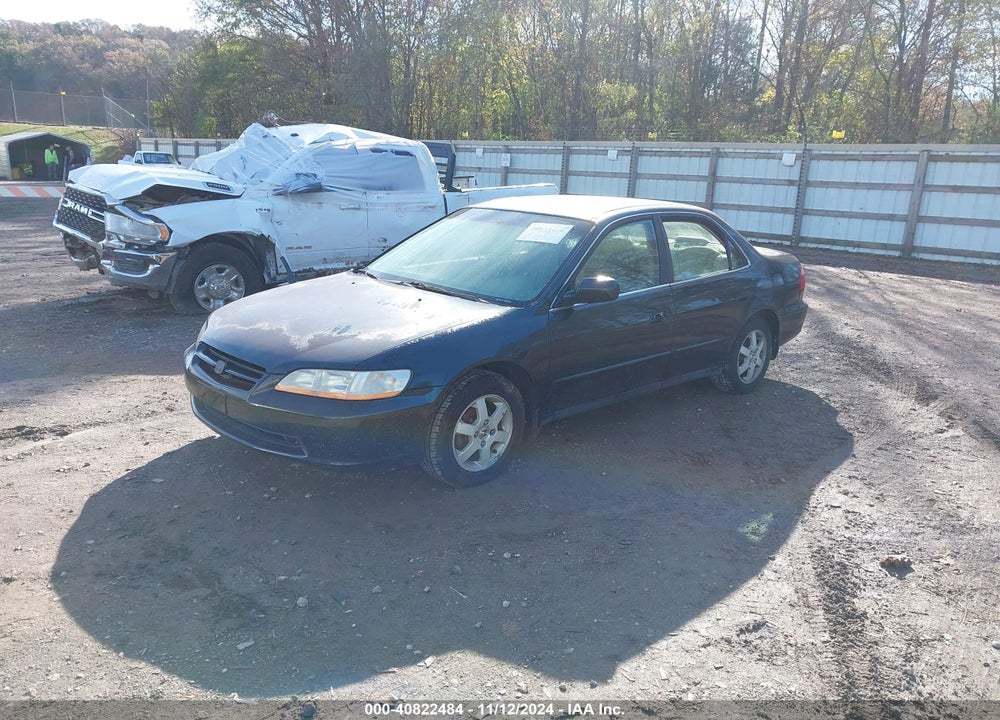 2000 HONDA ACCORD 2.3 SE VIN: JHMCG5679YC005913