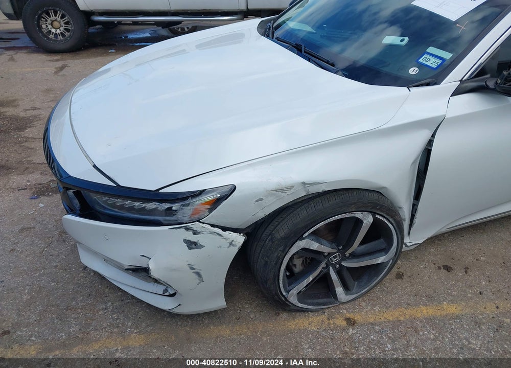 2018 HONDA ACCORD TOURING 2.0T VIN: 1HGCV2F94JA048288