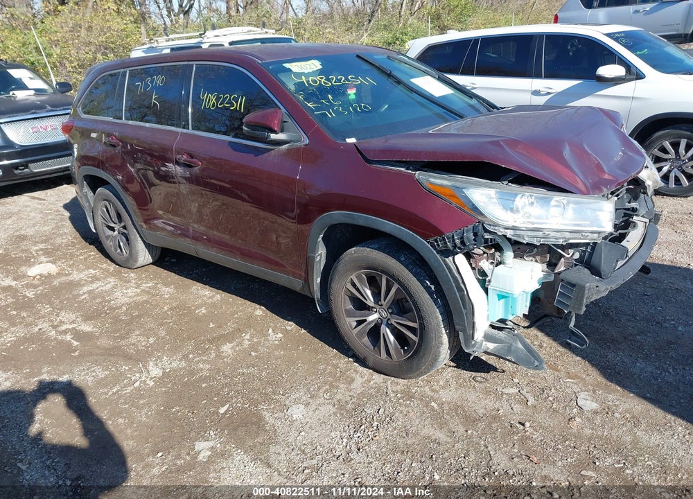 2019 TOYOTA HIGHLANDER LE VIN: 5TDBZRFH2KS713790