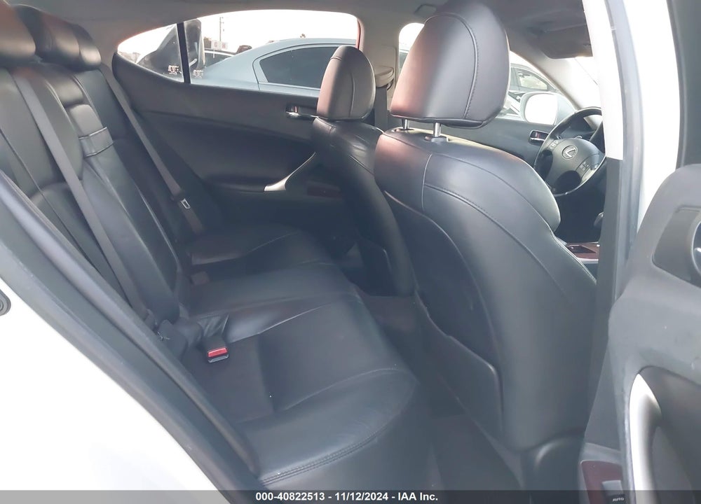 2007 LEXUS IS 250 VIN: JTHBK262975040001