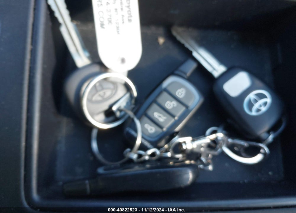 2015 TOYOTA CAMRY SE VIN: 4T1BF1FK4FU474178
