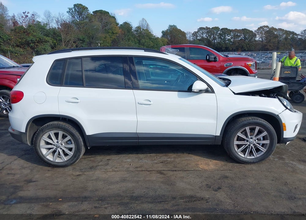 2017 VOLKSWAGEN TIGUAN 2.0T/2.0T S VIN: WVGAV7AX3HK054186