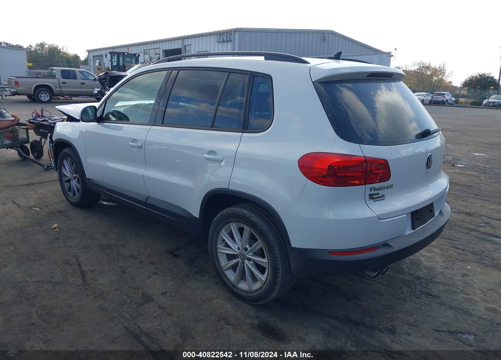 2017 VOLKSWAGEN TIGUAN 2.0T/2.0T S VIN: WVGAV7AX3HK054186