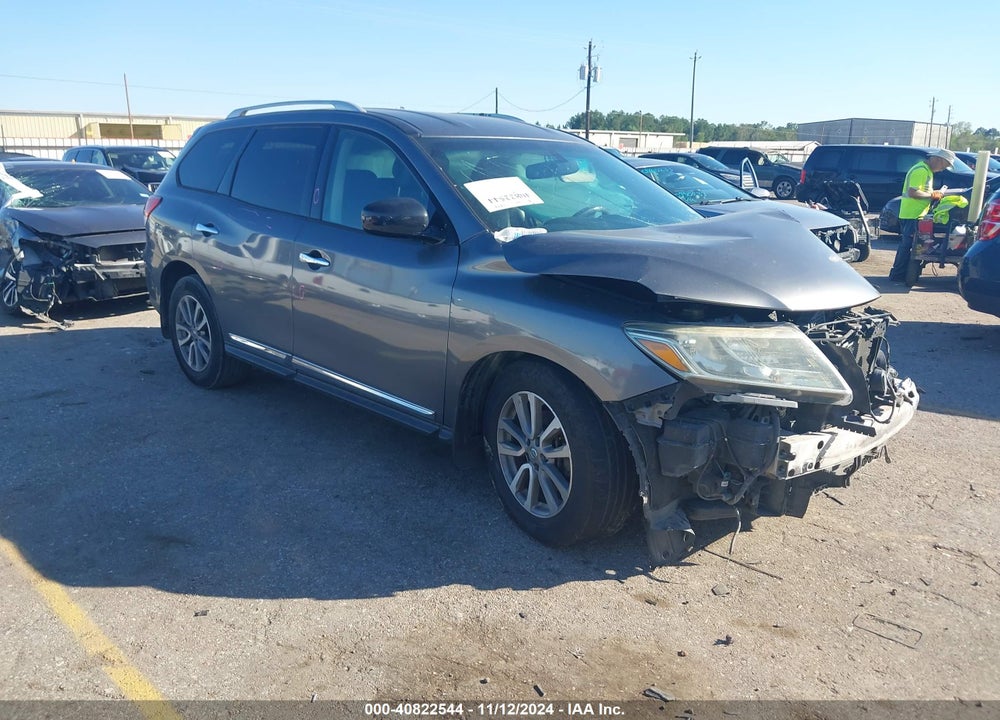 2015 NISSAN PATHFINDER SL VIN: 5N1AR2MN4FC606030