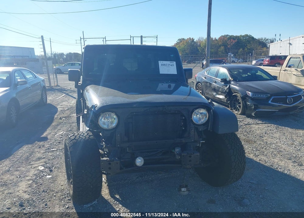 2017 JEEP WRANGLER UNLIMITED SPORT 4X4 VIN: 1C4BJWDG5HL606727