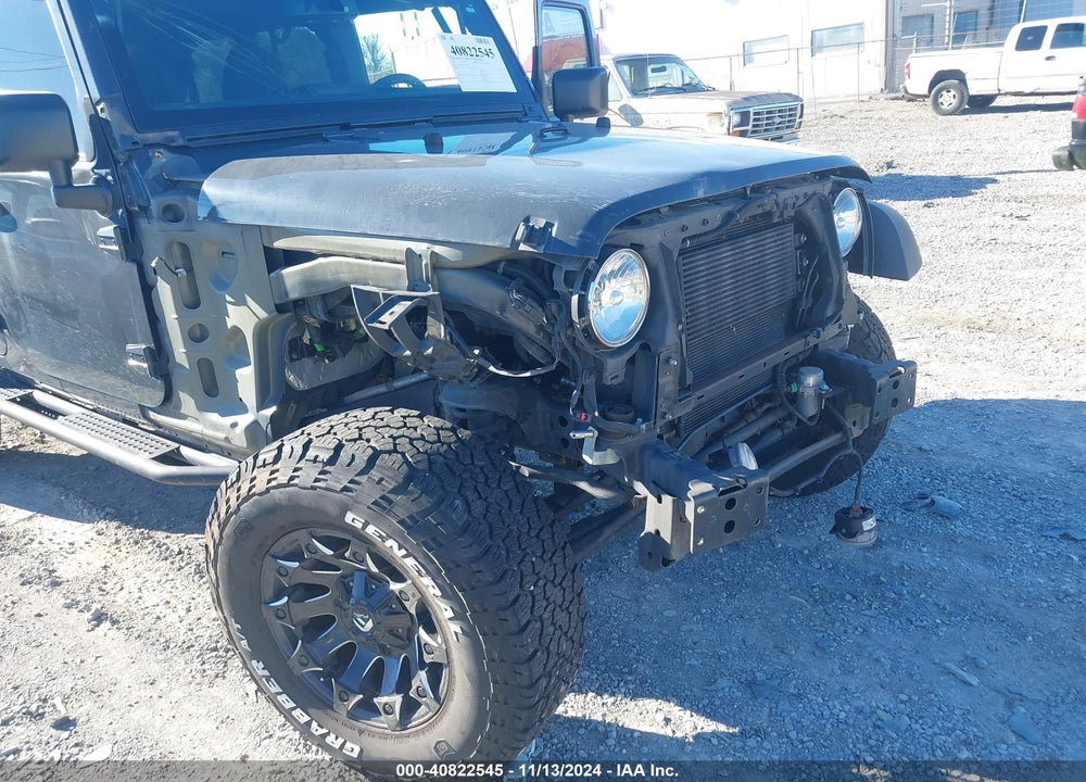 2017 JEEP WRANGLER UNLIMITED SPORT 4X4 VIN: 1C4BJWDG5HL606727