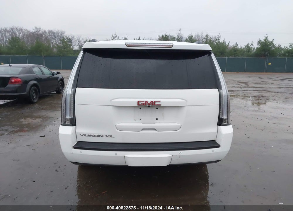 2015 GMC YUKON XL 1500 VIN: 1GKS1HKC7FR223513
