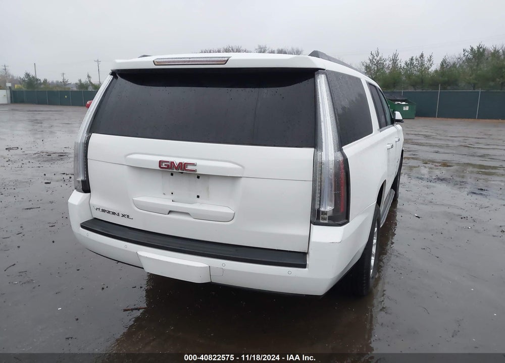 2015 GMC YUKON XL 1500 VIN: 1GKS1HKC7FR223513