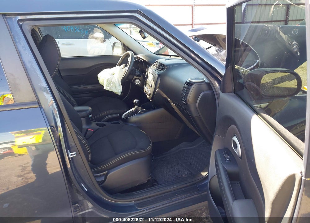 2016 KIA SOUL VIN: KNDJP3A52G7376180