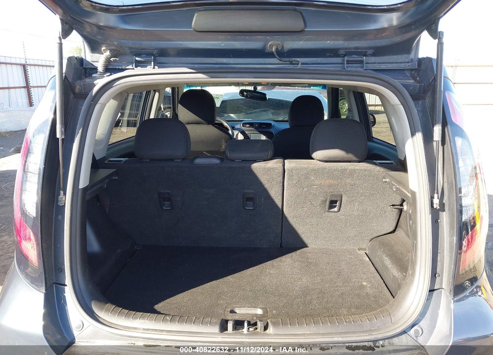 2016 KIA SOUL VIN: KNDJP3A52G7376180