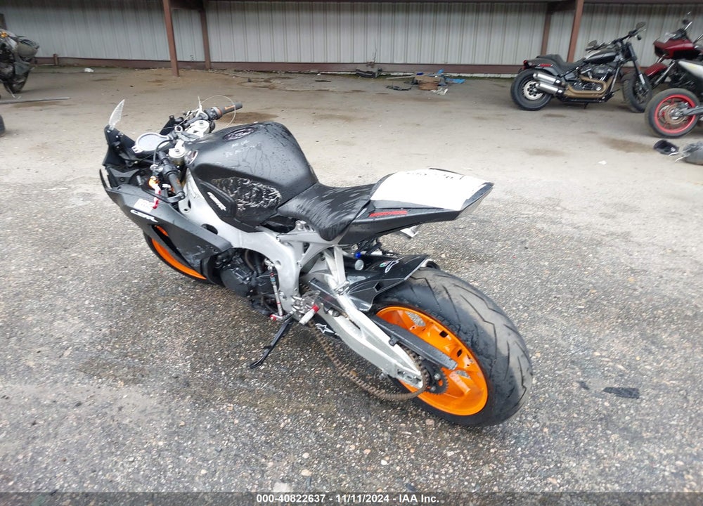 2009 HONDA CBR1000 RR VIN: JH2SC59JX9K001013