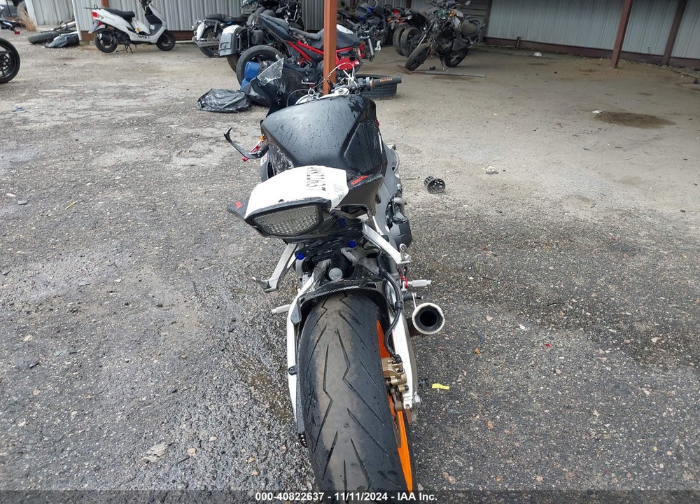 2009 HONDA CBR1000 RR VIN: JH2SC59JX9K001013