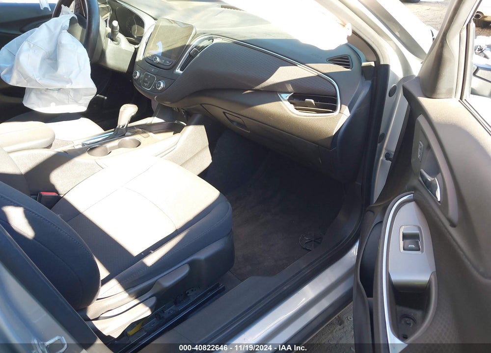 2017 CHEVROLET MALIBU 1LT VIN: 1G1ZE5ST9HF241019