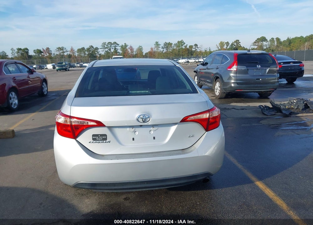 2019 TOYOTA COROLLA LE VIN: 2T1BURHE0KC158414