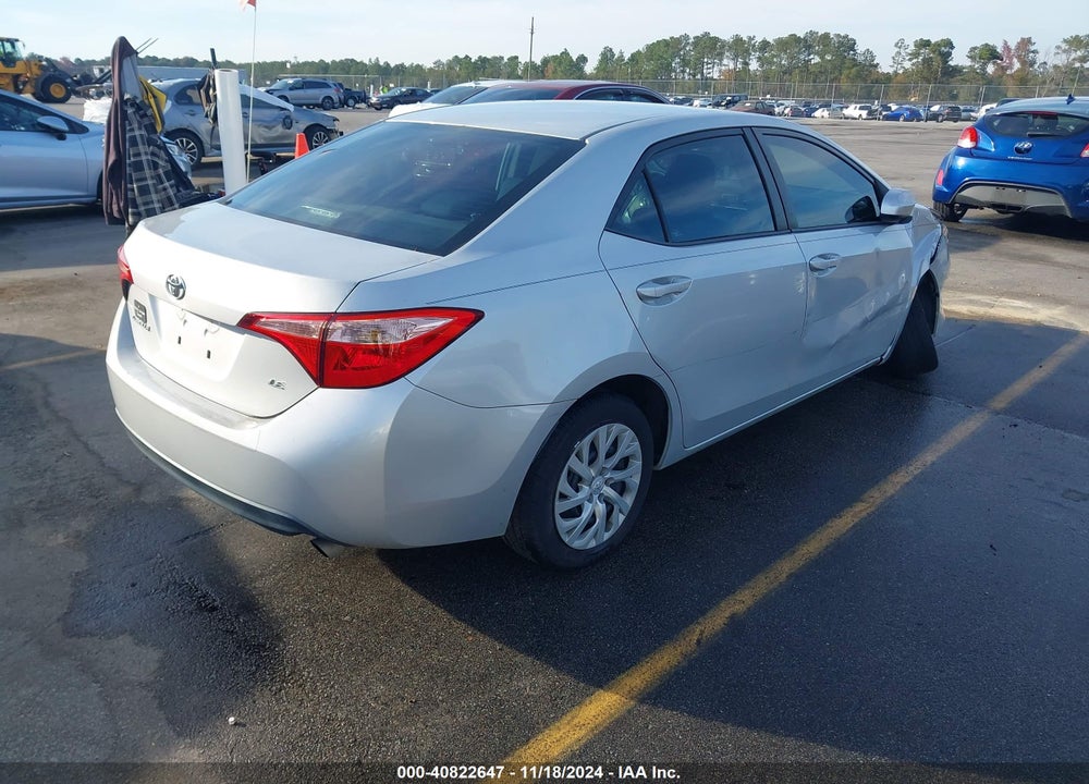 2019 TOYOTA COROLLA LE VIN: 2T1BURHE0KC158414