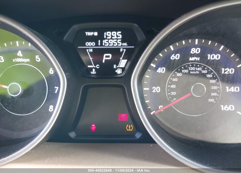 2013 HYUNDAI ELANTRA GLS VIN: 5NPDH4AE2DH402588