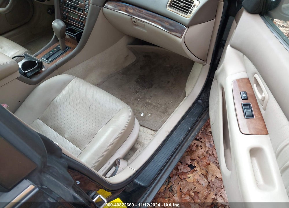 1999 LEXUS ES 300 VIN: JT8BF28G1X0207607