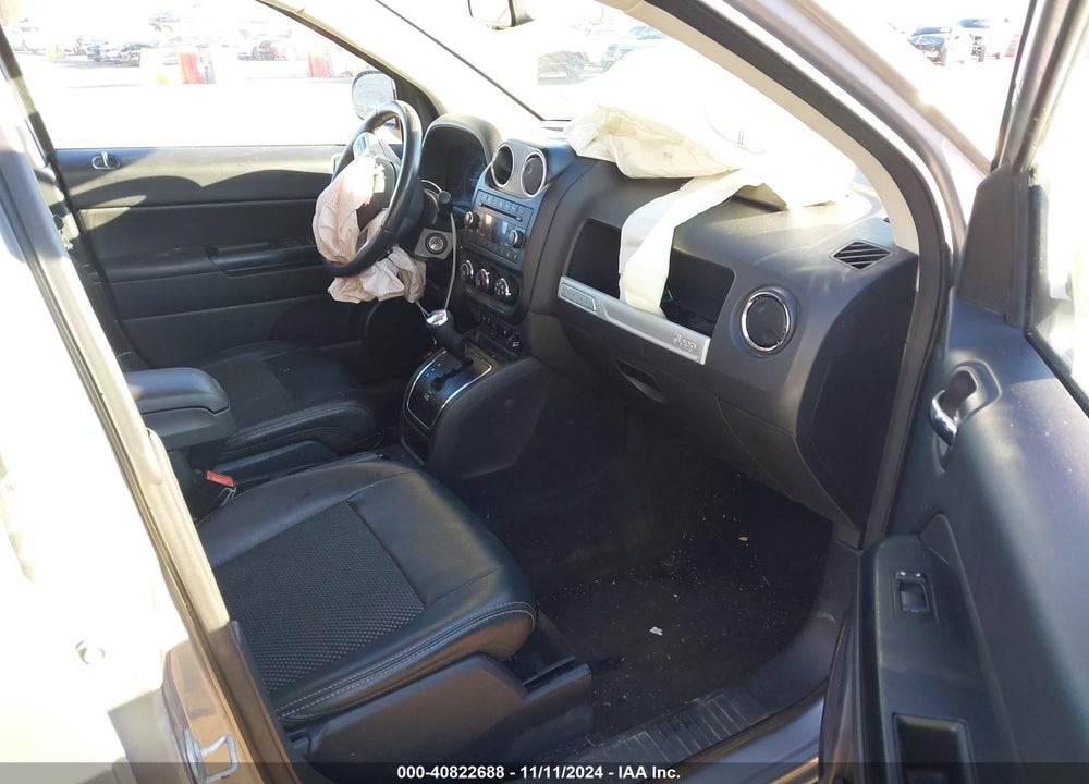 2017 JEEP COMPASS SPORT SE FWD VIN: 1C4NJCBA0HD141262