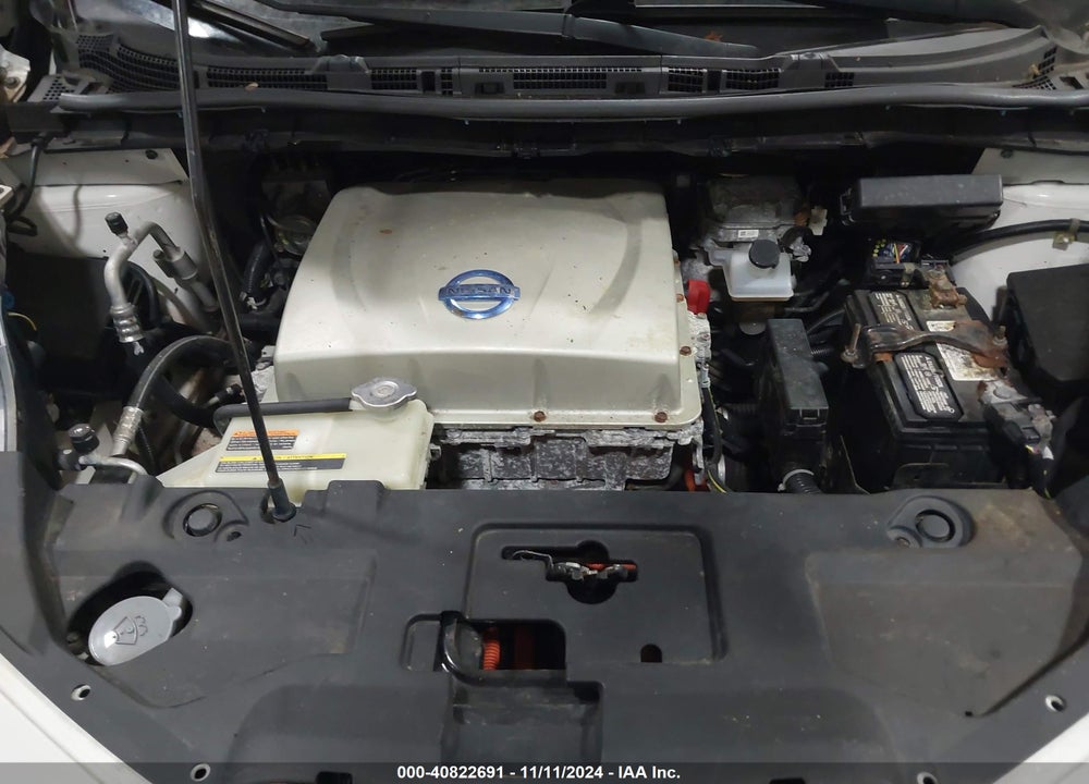 2015 NISSAN LEAF S VIN: 1N4AZ0CP1FC322663