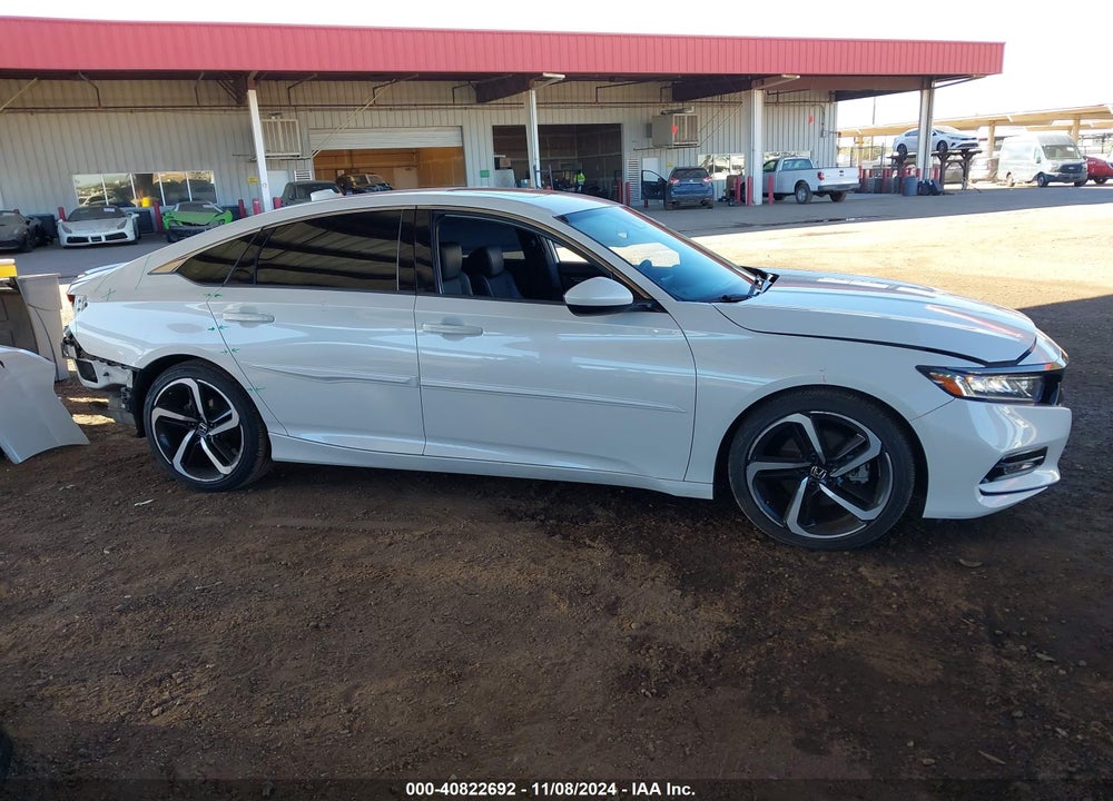 2018 HONDA ACCORD SPORT 2.0T VIN: 1HGCV2F3XJA050428