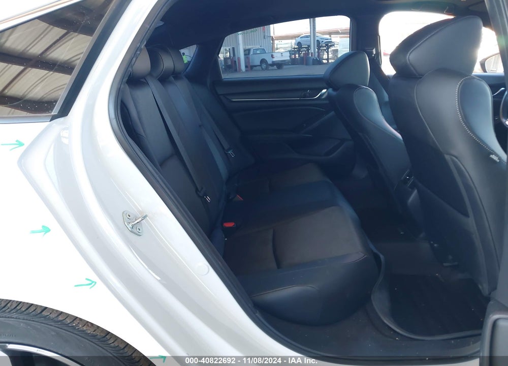 2018 HONDA ACCORD SPORT 2.0T VIN: 1HGCV2F3XJA050428