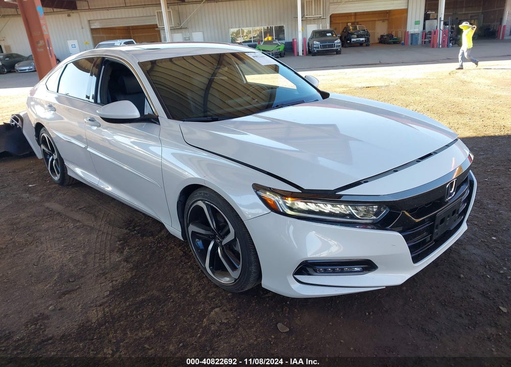 2018 HONDA ACCORD SPORT 2.0T VIN: 1HGCV2F3XJA050428