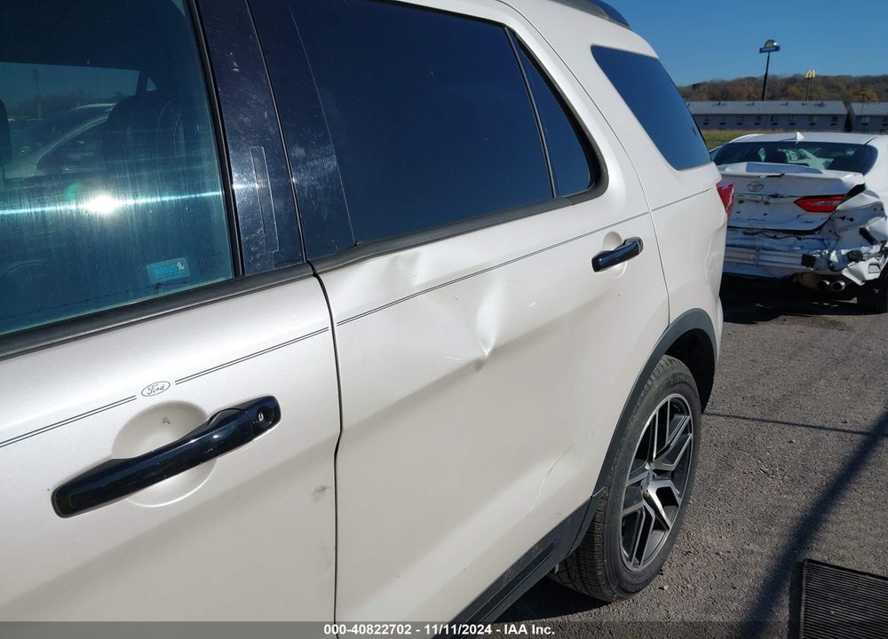2016 FORD EXPLORER SPORT VIN: 1FM5K8GT3GGC66110