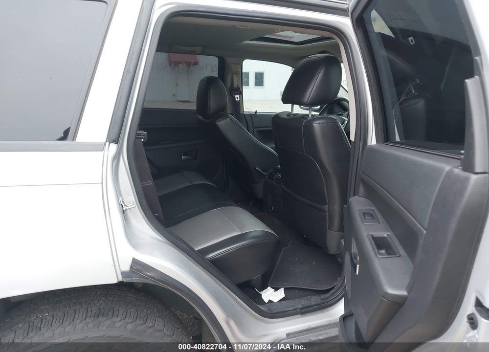 2010 JEEP GRAND CHEROKEE LAREDO VIN: 1J4RS4GTXAC123551