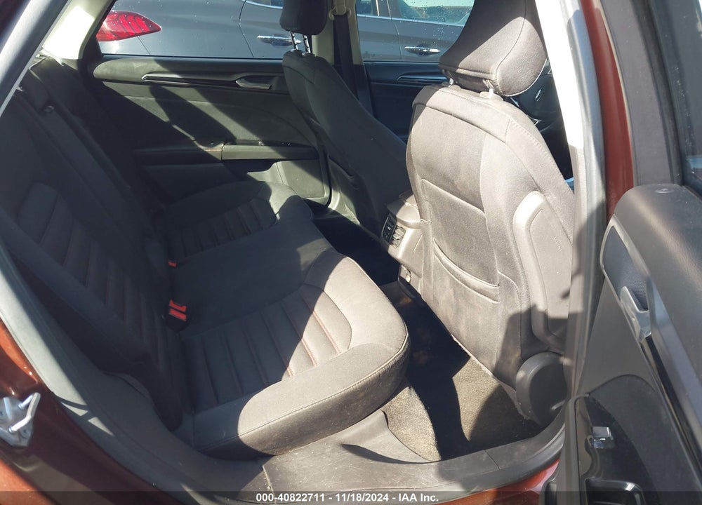 2015 FORD FUSION SE VIN: 3FA6P0HD1FR193691