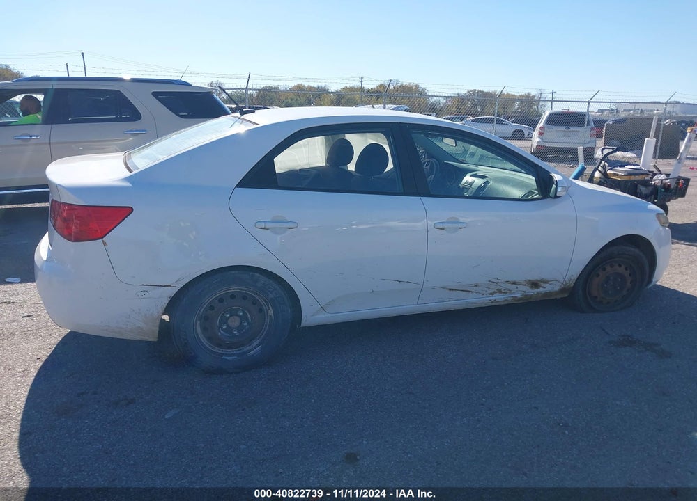 2010 KIA FORTE VIN: KNAFU4A24A5236190